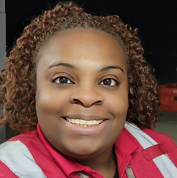 Meet your Posher, Jheri - Picture 1 of 1